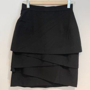 Giovanni-Petrini Women Black Wool Lined Tierred  Straight Skirt Size 7